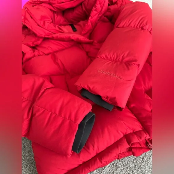 Lululemon Wunder Puff Jacket - Picture 4 of 7